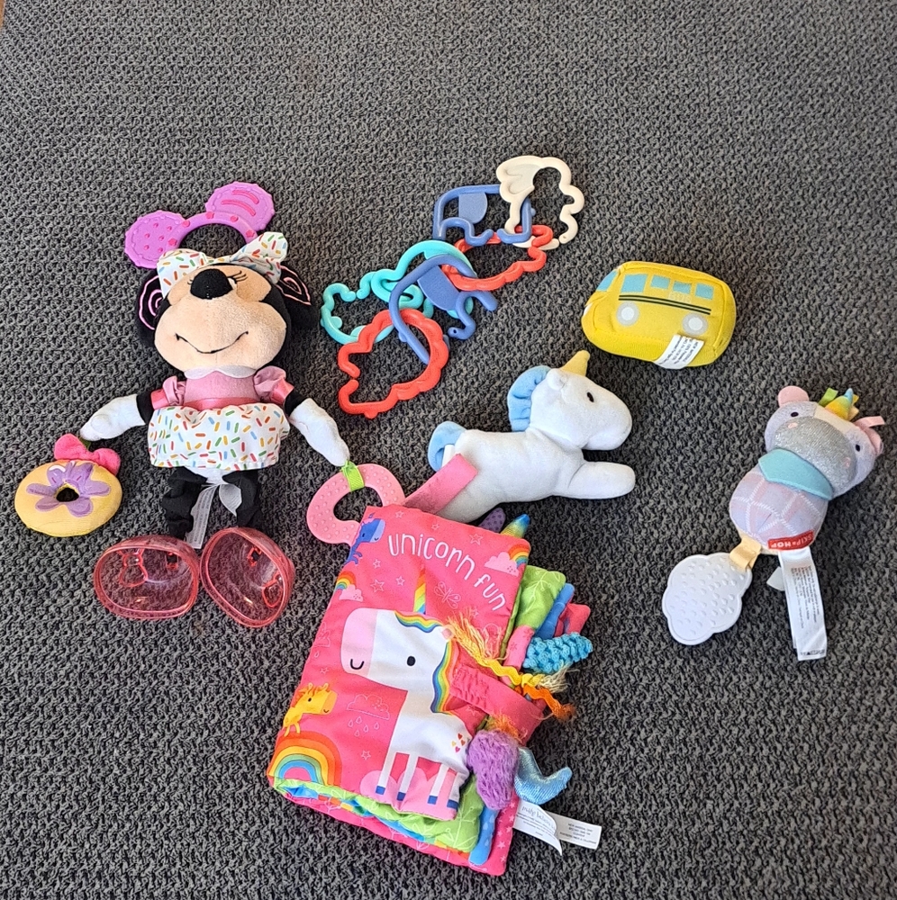 Baby girl toys - SEND OFFERS